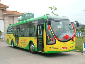 五洲龍F(tuán)DG6120HEVG混合動力城市客車