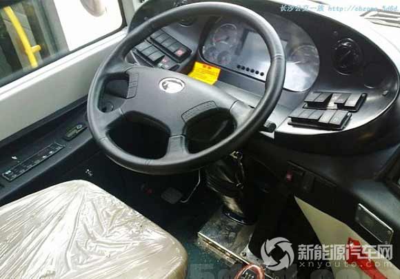 中車時代TEG6128PHEV混合動力客車