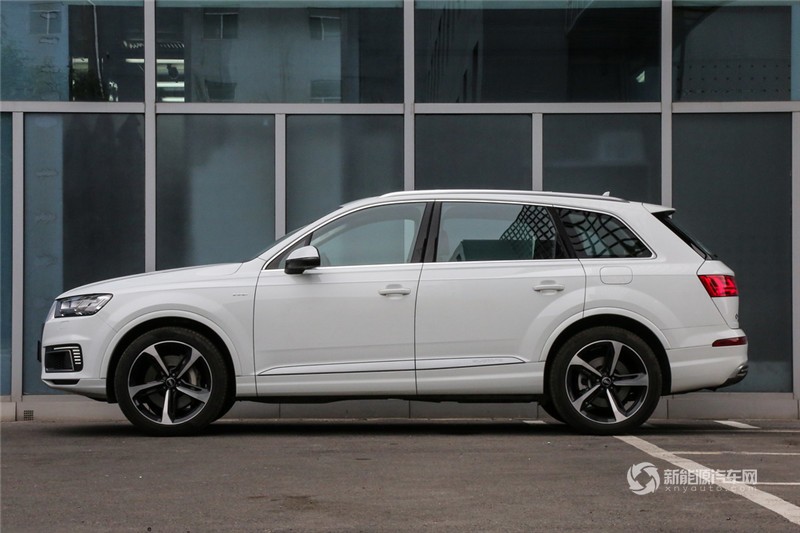 奧迪Q7 2017款 45 e-tron