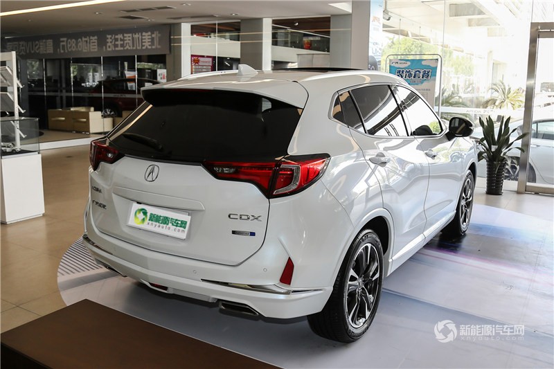 謳歌Acura CDX 混動(dòng) 2018款 2.0L 創(chuàng)享·魅版