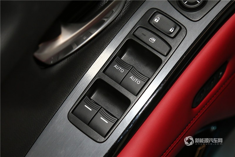 謳歌Acura CDX 混動(dòng) 2018款 2.0L 創(chuàng)享·魅版