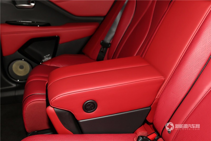 謳歌Acura CDX 混動(dòng) 2018款 2.0L 創(chuàng)享·魅版