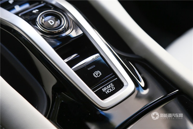 謳歌Acura CDX 混動(dòng) 2018款  2.0L 創(chuàng)享版