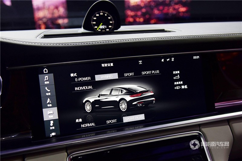 Panamera 4 E-Hybrid 2017款 行政加長(zhǎng)版 2.9T