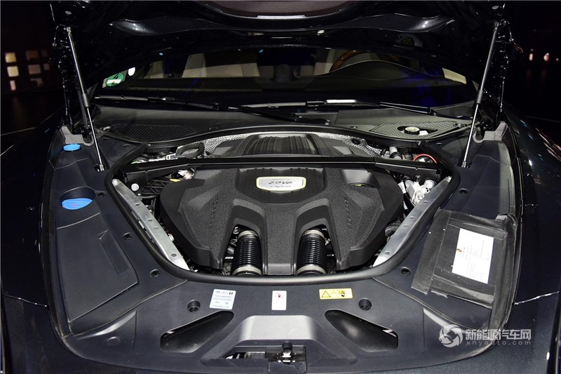 Panamera 4 E-Hybrid 2017款 行政加長(zhǎng)版 2.9T