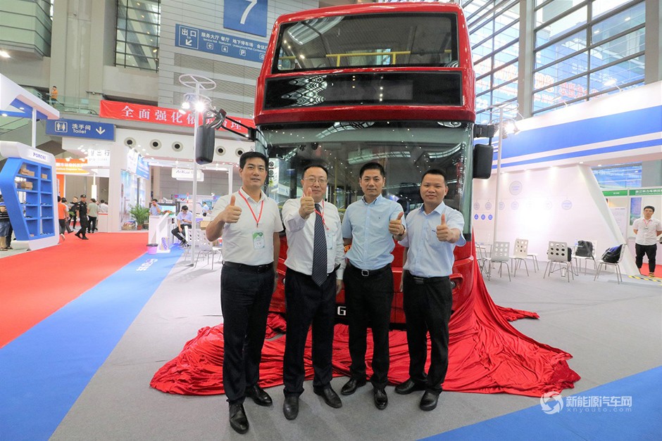 2018，開沃G10電動雙巴深圳耀世首發(fā)！