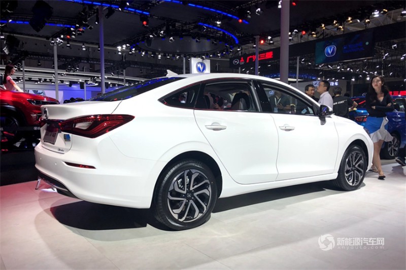 長安新能源 逸動EV 2019款 EV460 智領(lǐng)版