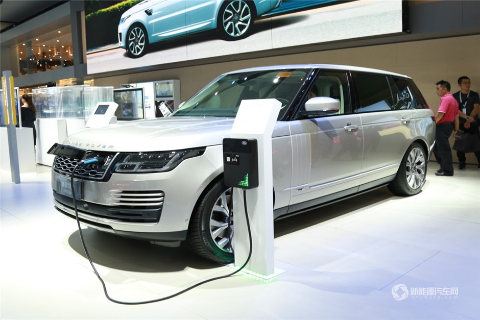 2018款 路虎攬勝PHEV P400e