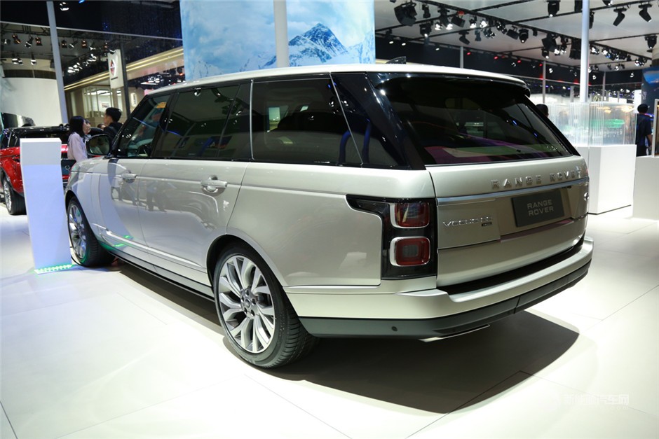 2018款 路虎攬勝PHEV P400e