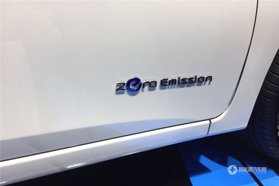 2018廣州車展實(shí)拍東風(fēng)日產(chǎn)軒逸·純電