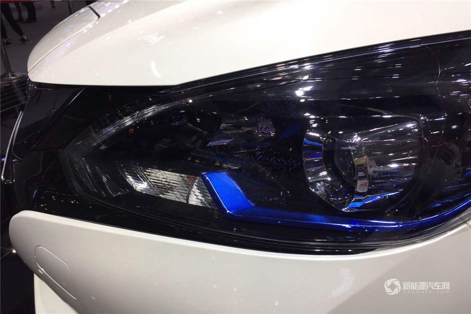 2018廣州車展實(shí)拍東風(fēng)日產(chǎn)軒逸·純電