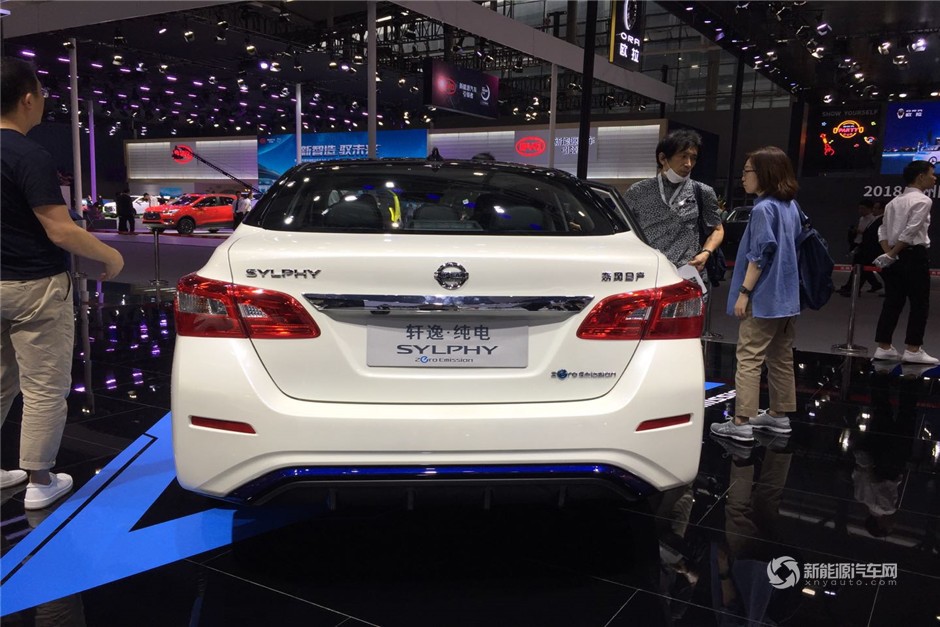 2018廣州車展實(shí)拍東風(fēng)日產(chǎn)軒逸·純電
