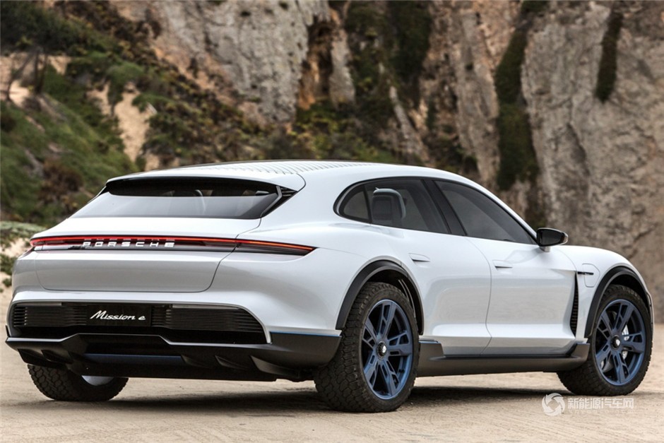 保時捷純電動跨界車—2019款Mission E