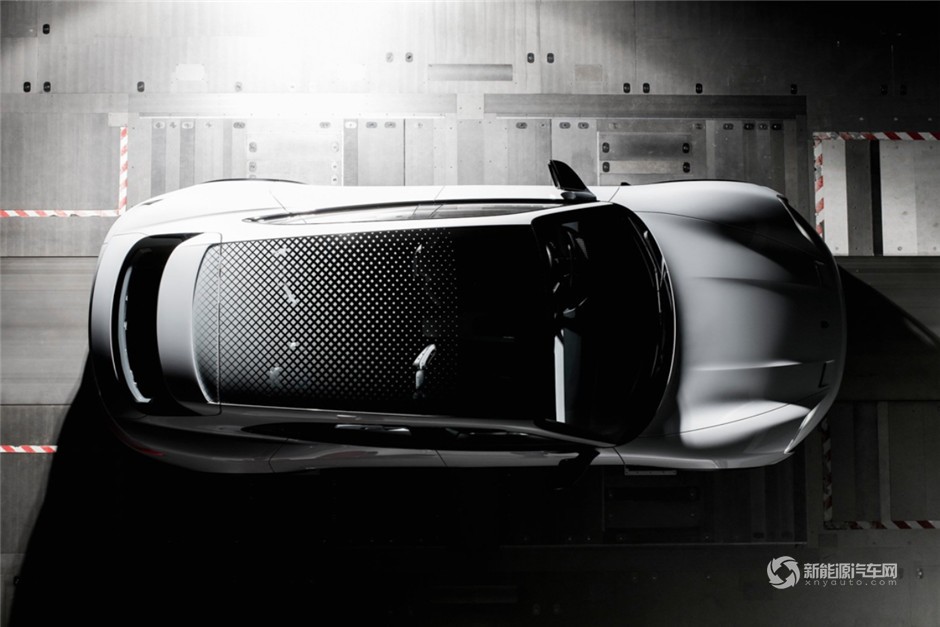 保時捷純電動跨界車—2019款Mission E