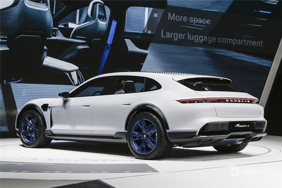 保時捷純電動跨界車—2019款Mission E