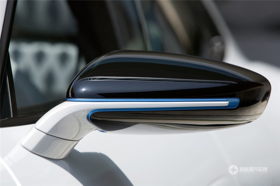 保時捷純電動跨界車—2019款Mission E