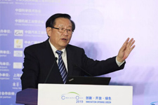 萬鋼：把握好新能源汽車發(fā)展的方向