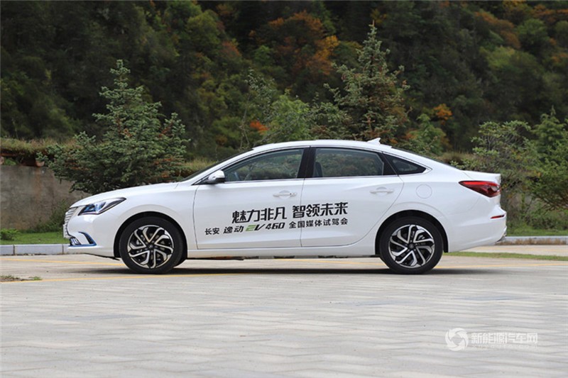 長(zhǎng)安新能源 逸動(dòng)EV 2019款 EV460 智享版