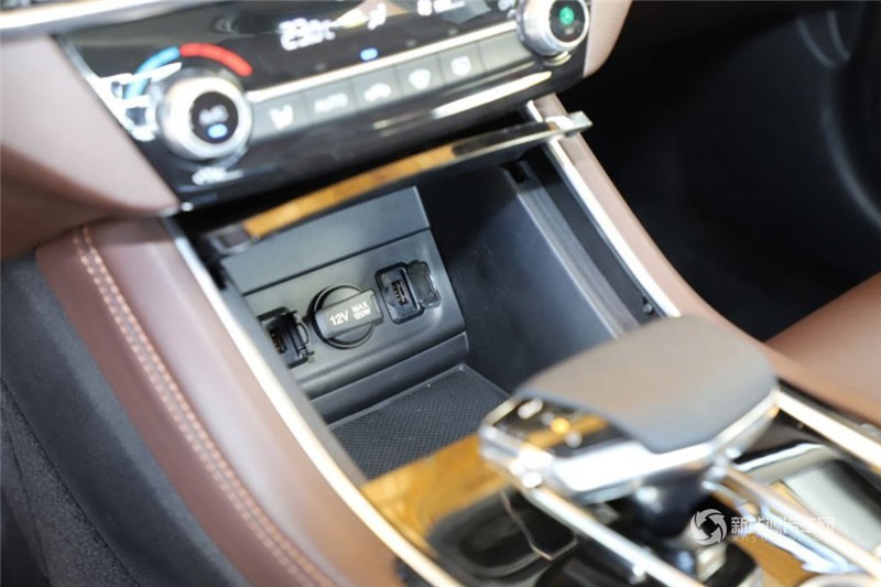 長(zhǎng)安新能源 逸動(dòng)EV 2019款 EV460 智享版