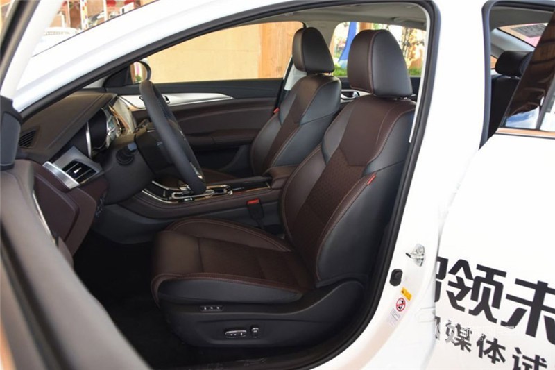長(zhǎng)安新能源 逸動(dòng)EV 2019款 EV460 智享版