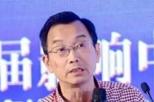 王小磊：綜述無(wú)人駕駛公交車現(xiàn)狀及未來(lái)展望