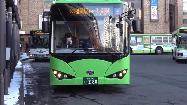 日本新能源技術(shù)很強，為何選購比亞迪純電動大巴？