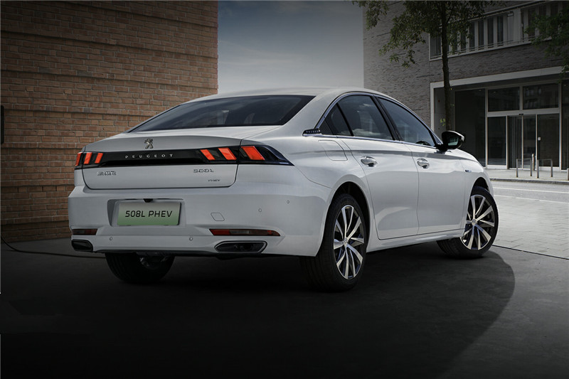 東風(fēng)標致508L PHEV 2021款 1.6T 科技版