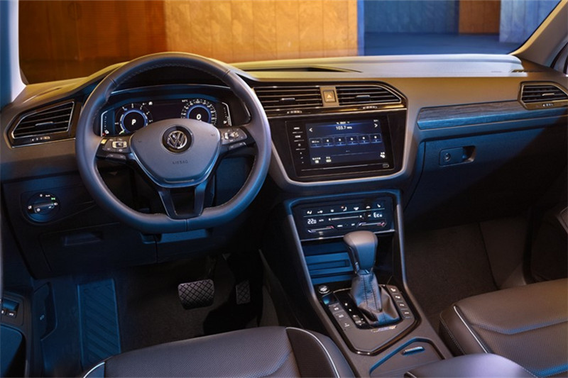 大眾途觀L插電混動(dòng) 2021款 430 PHEV 旗艦版