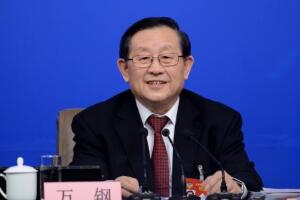 萬鋼：搶抓機遇，以電動、智聯(lián)、低碳出行為突破口，帶動產(chǎn)業(yè)升級