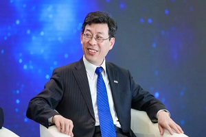 2025年新能源汽車銷量占比超30% 百人會(huì)副理事長(zhǎng)兼秘書長(zhǎng)張永偉表示