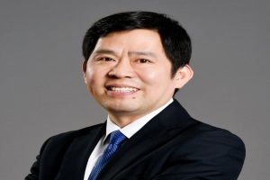 全國人大代表方運舟：聚焦智能汽車操作系統(tǒng)生態(tài)