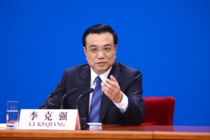國(guó)務(wù)院總理李克強(qiáng):看智能網(wǎng)聯(lián)汽車十年發(fā)展 對(duì)未來(lái)發(fā)展的希望與建議