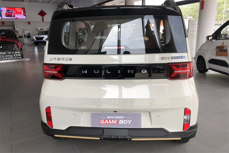 宏光MINIEV 2022款 GAMEBOY 玩樂(lè)款 200km續(xù)航