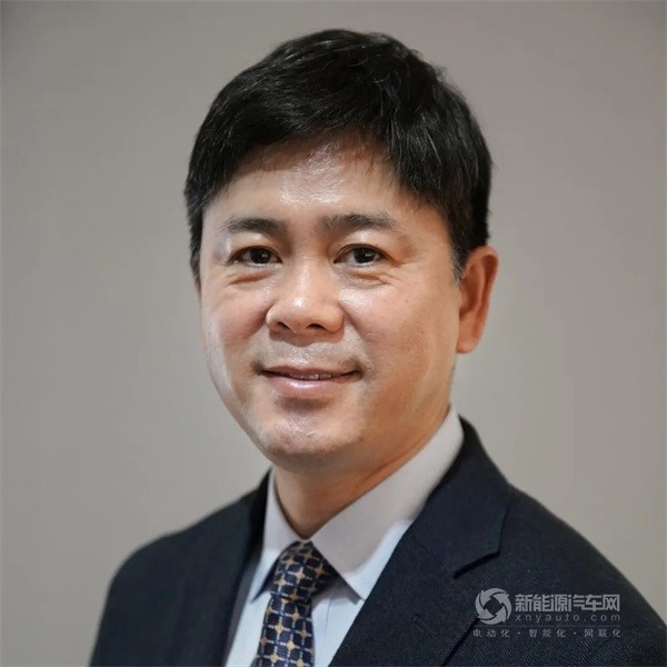 澳大利亞技術(shù)科學(xué)院士甄崇禮