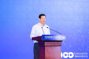 東風(fēng)汽車董事長竺延風(fēng):不做技術(shù)堆砌和無效創(chuàng)新