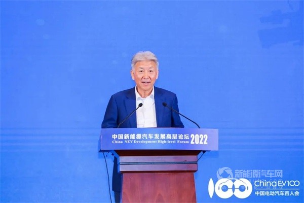 東軟董事長劉積仁