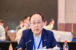 比亞迪副總裁廉玉波：智能電動(dòng)汽車創(chuàng)新探索