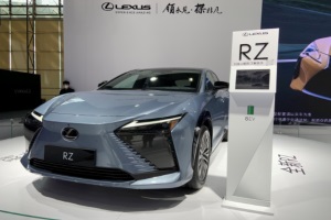 與豐田bZ4X同平臺(tái)打造 雷克薩斯RZ亮相2022廣州車(chē)展