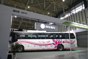 智造“新名片”申龍客車攜旗下三款重磅車型亮相2022國(guó)際客車展