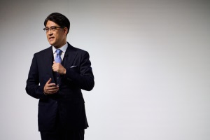 豐田CEO佐藤恒治：將加強純電供應(yīng)鏈 但不會一舉將重心轉(zhuǎn)移到電動車