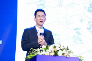 北大國發(fā)院教授姚洋：新能源汽車也限購更沒必要