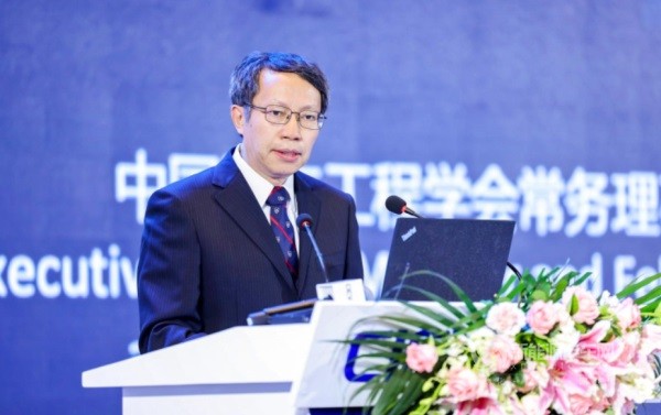 清華大學教授李克強