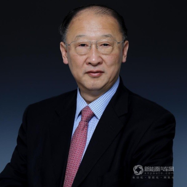 清華大學車輛與運載學院教授李駿