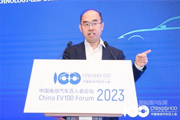 國家信息中心副主任徐長明