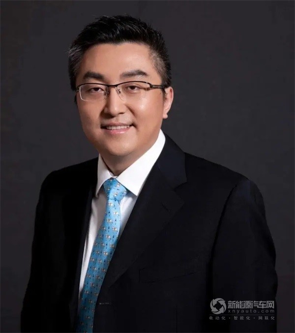 小鵬名譽(yù)副董事長顧宏地