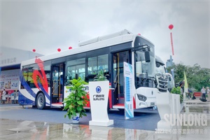 廣西申龍新能源商用車助力中國(guó)—東盟博覽會(huì)再啟新程！