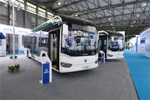 申沃客車攜全新氫燃料電池公交車亮相上?？蛙囌?>
                                                                        <div   id=