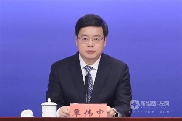 深圳市市長覃偉中