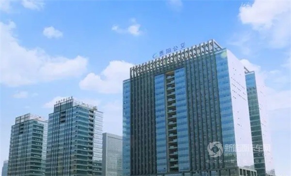 中國土木工程學(xué)會顧問袁建光