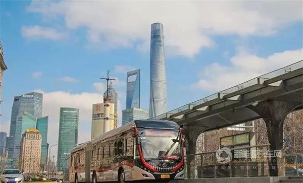 中國土木工程學(xué)會顧問袁建光